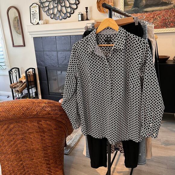 Talbots Shirt Womens SZ 18WP Black & White Clover Wrinkle Resistant Long Sleeve - Picture 15 of 15